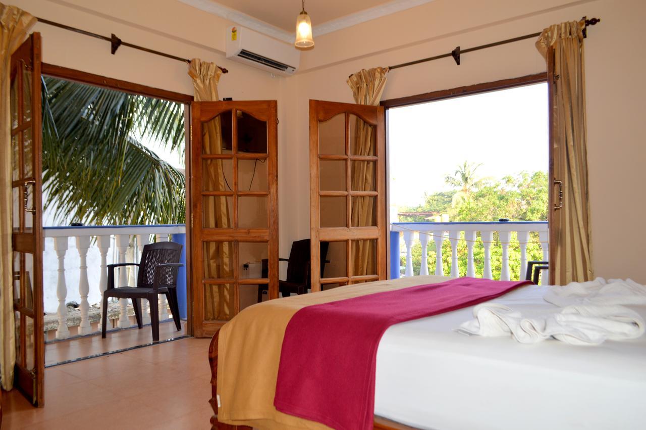 Hotel Seagull Calangute Extérieur photo